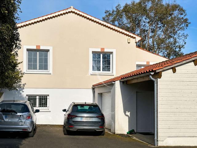 Vente maison 6 pièces Le Perrier 85