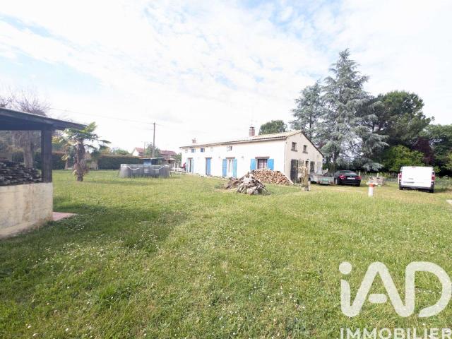 Vente maison 6 pièces Les Églisottes et Chalaures 33