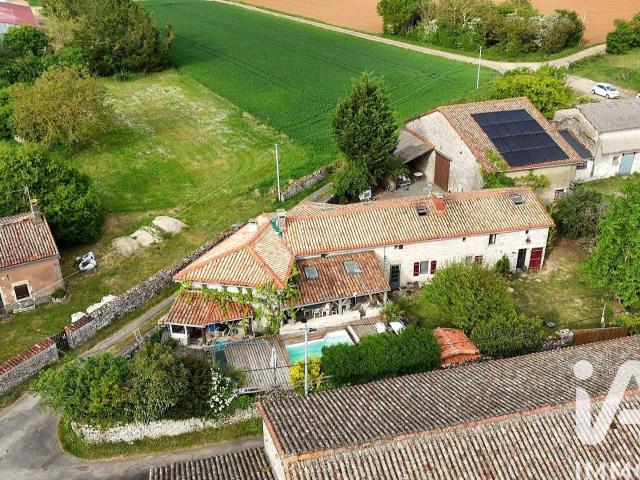 Vente maison 6 pièces Limalonges 79