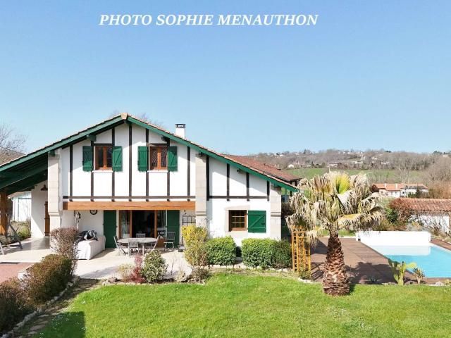 Vente maison 6 pièces Mouguerre 64