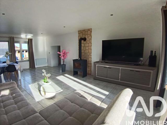 Vente maison 6 pièces Moutiers sous Argenton 79