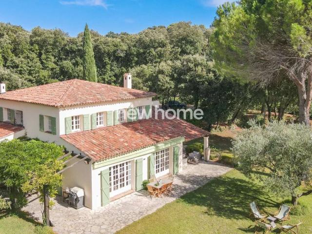 Vente maison 6 pièces Montauroux 83