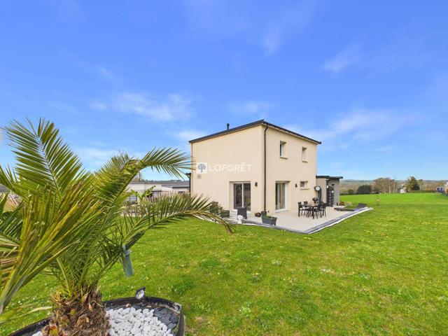 Vente maison 6 pièces Mahalon 29