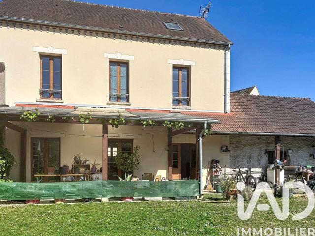 Vente maison 6 pièces Nargis 45
