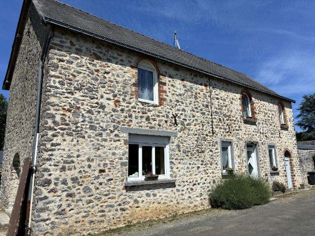 Vente maison 6 pièces Soulgé sur Ouette 53