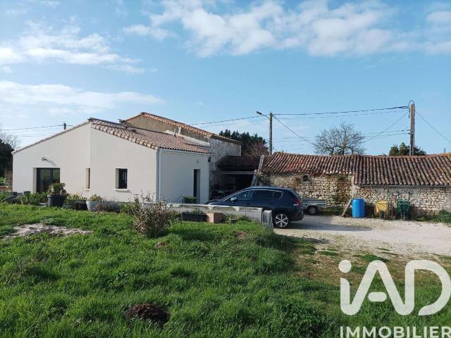 Vente maison 6 pièces Sablonceaux 17