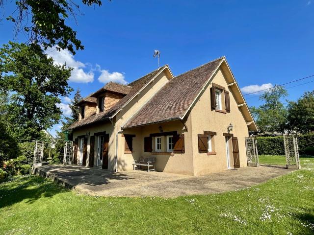 Vente maison 6 pièces Sablé Sur Sarthe Centre 72