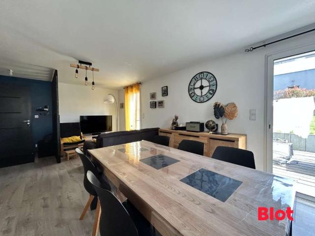 Vente maison 6 pièces Saint Aubin du Cormier 35