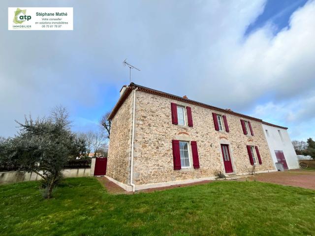 Vente maison 6 pièces Saint Denis la Chevasse 85