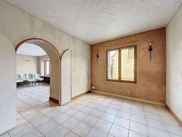 Vente maison 6 pièces Saint Fulgent des Ormes 61