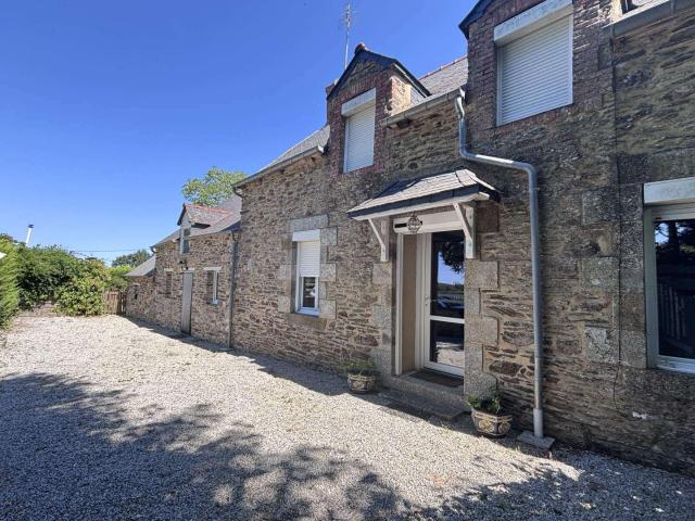 Vente maison 6 pièces Saint Hervé 22