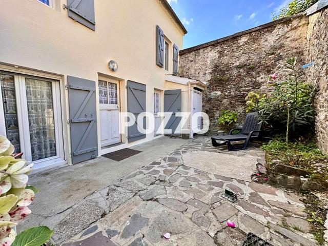 Vente maison 6 pièces Saint Jean le Thomas 50