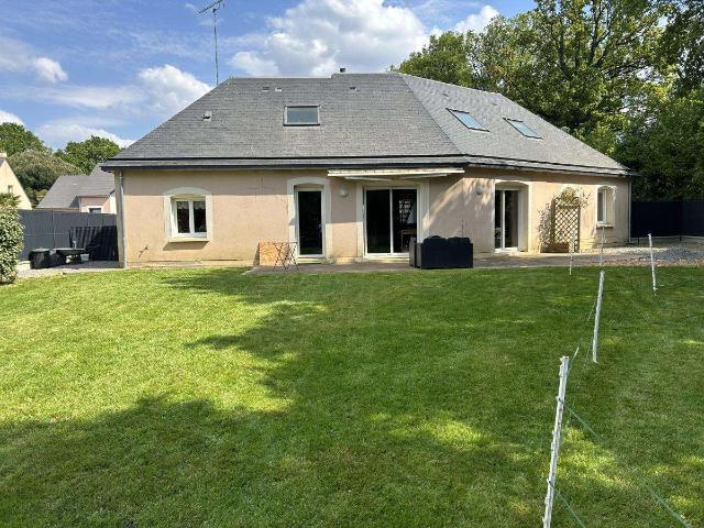 Vente maison 6 pièces Saint Ouën des Toits 53
