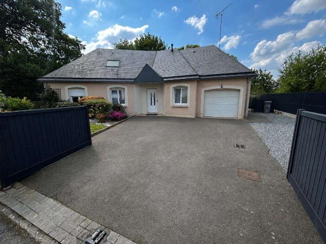 Vente maison 6 pièces Saint Ouën des Toits 53