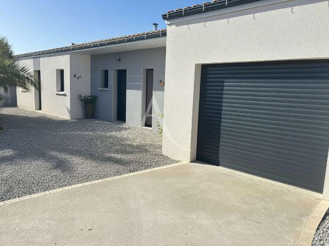 Vente maison 6 pièces Saint Martin de Fraigneau 85