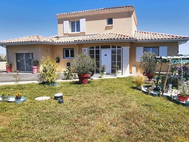 Vente maison 6 pièces Saint Martin de Laye 33