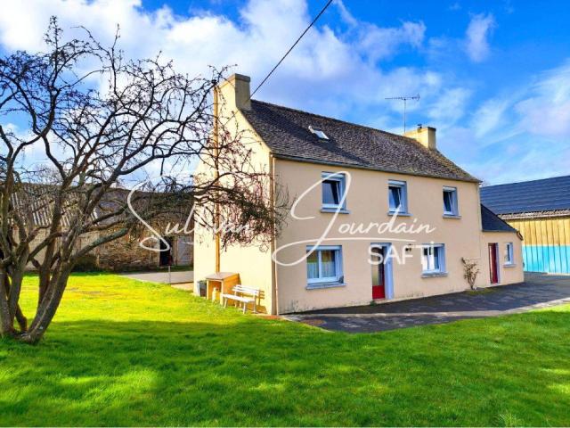 Vente maison 6 pièces Saint Martin des Champs 29