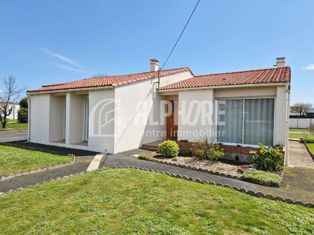 Vente maison 6 pièces Saint Martin des Noyers 85