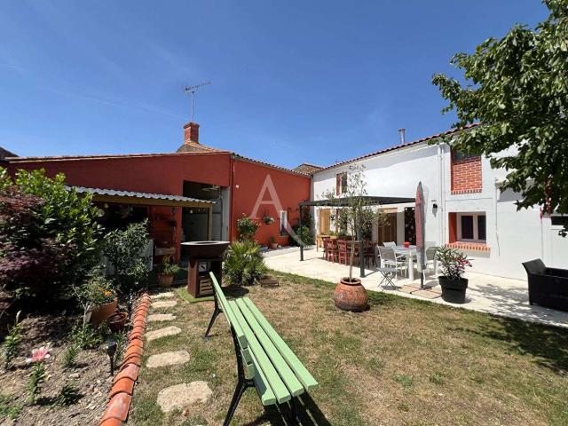 Vente maison 6 pièces Saint Michel en l'Herm 85
