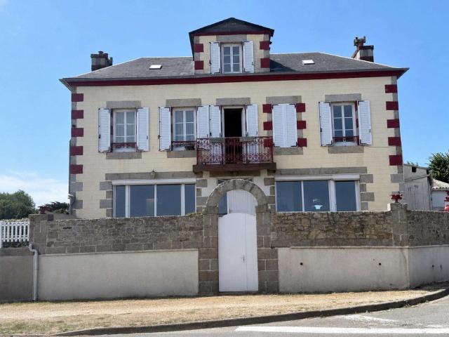 Vente maison 6 pièces Saint Pol de Léon 29
