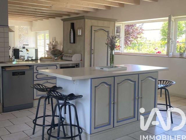 Vente maison 6 pièces Saint Pierre d'Amilly 17