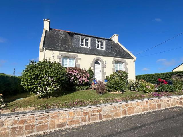 Vente maison 6 pièces Sainte Sève 29