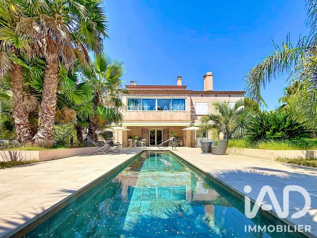 Vente maison 6 pièces Sanary sur Mer 83