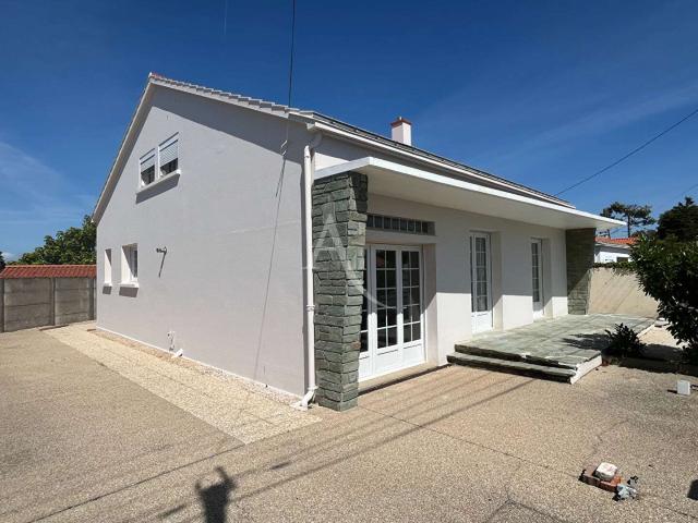 Vente maison 6 pièces Sion sur L Ocean 85