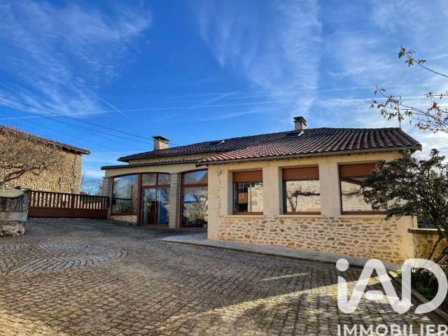 Vente maison 6 pièces Suaux 16