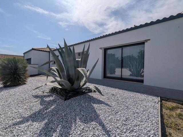 Vente maison 6 pièces Poiroux 85