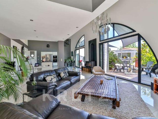 Vente maison 6 pièces La Rochelle 17