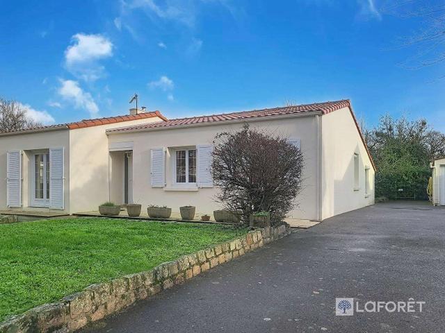 Vente maison 6 pièces Port Saint Père 44