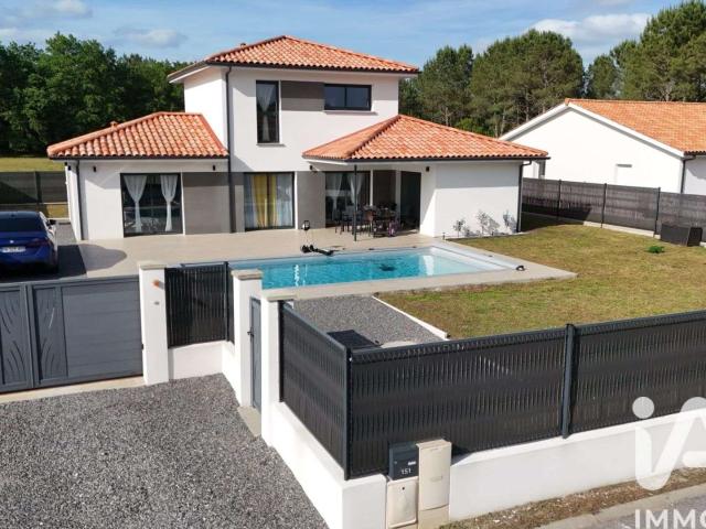 Vente maison 6 pièces Parentis en Born 40