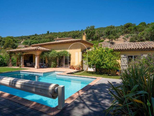 Vente maison 6 pièces Plan de la Tour 83