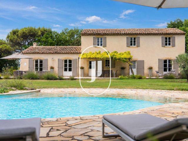 Vente maison 6 pièces Rognes 13