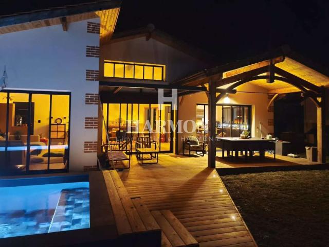Vente maison 6 pièces Taussat 33