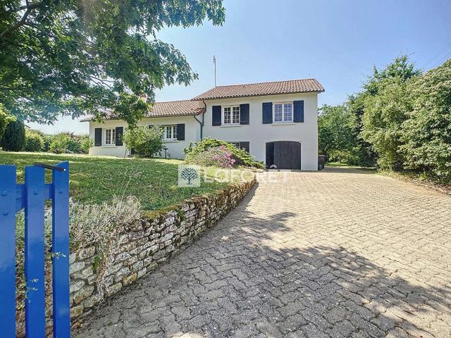 Vente maison 6 pièces Thouars 79