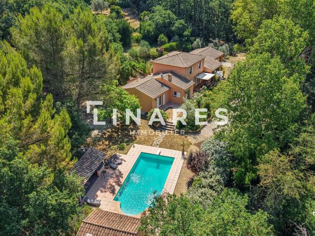 Vente maison 6 pièces Trets 13