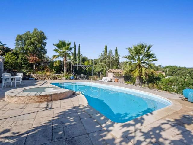 Vente maison 6 pièces Vidauban 83