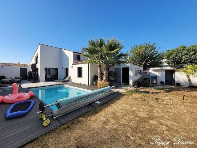 Vente maison 6 pièces Villedoux 17