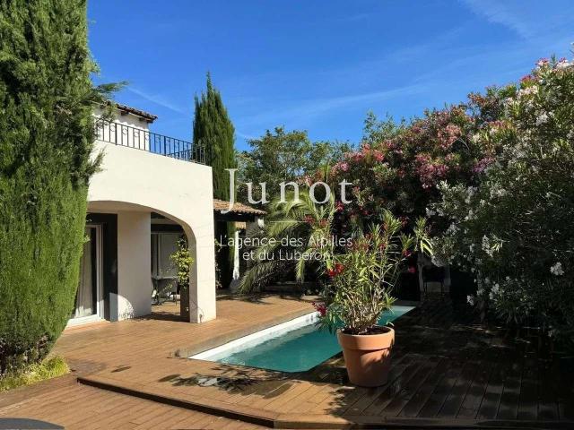 Vente maison 6 pièces Villeneuve lès Avignon 30