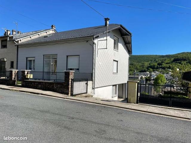 Vente | Maison | 6p | 3ch | 90 m² | Lacaune | Expo Sud Ouest | Terrasse · Balcon