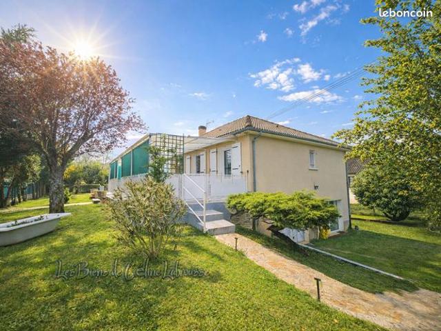 Vente | Maison | 6p | 4ch | 125 m² | Thiviers | Expo Est | Terrasse