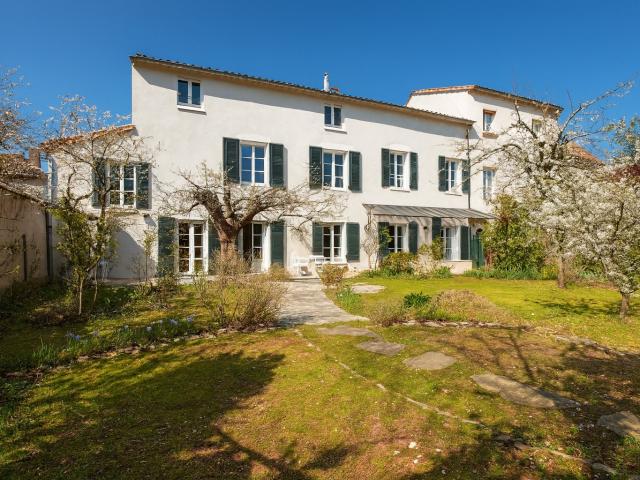 Vente maison 8 Pièce s 244m² Lyon 3ème