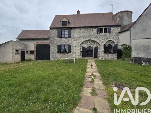 Vente Maison 8 pièces 100 m2 Montbouy