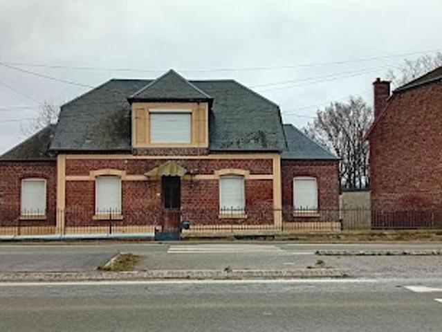 Vente Maison 8 pièces 100 m2 Aubigny aux Kaisnes