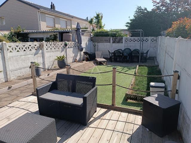Vente Maison 8 pièces 100 m2 Saint Pol sur Mer