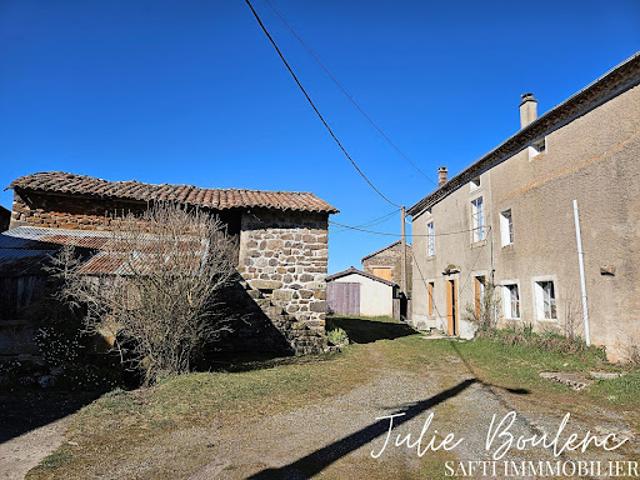 Vente Maison 8 pièces 119 m2 Coucouron