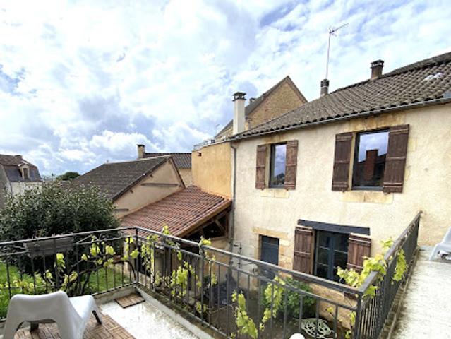Vente Maison 8 pièces 110 m2 Belves