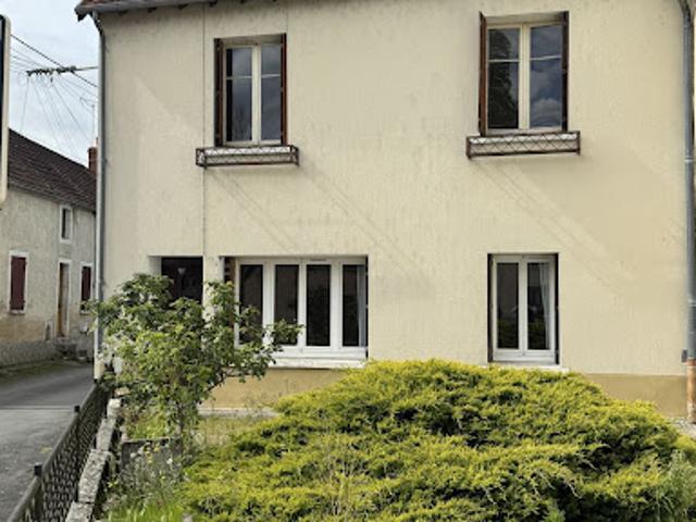 Vente Maison 8 pièces 125 m2 Dun sur Auron